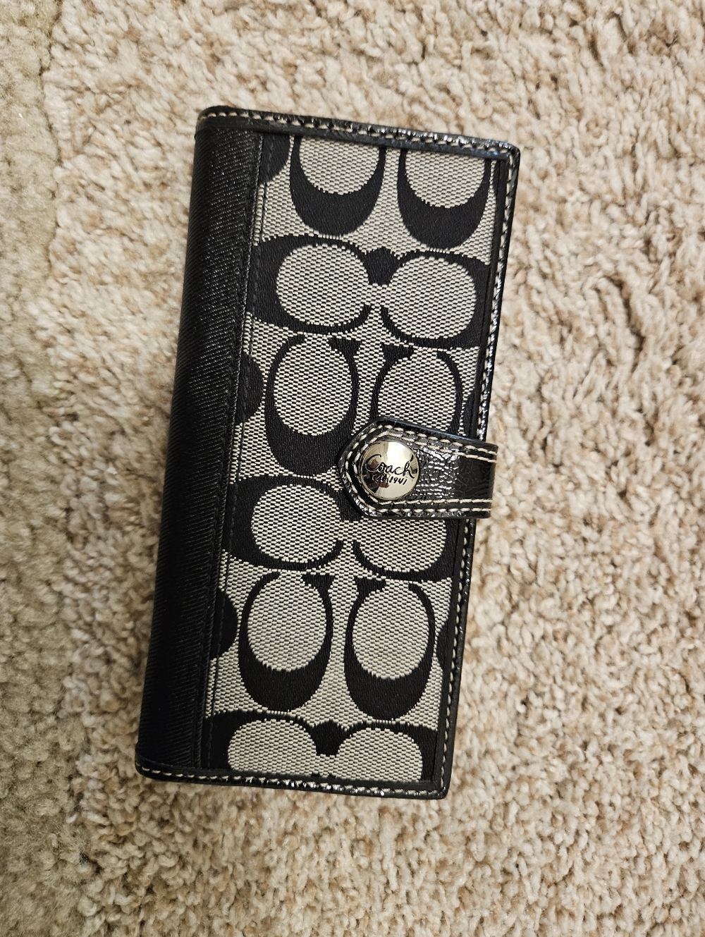 Coach Black and Beige Signature Continental Wallet